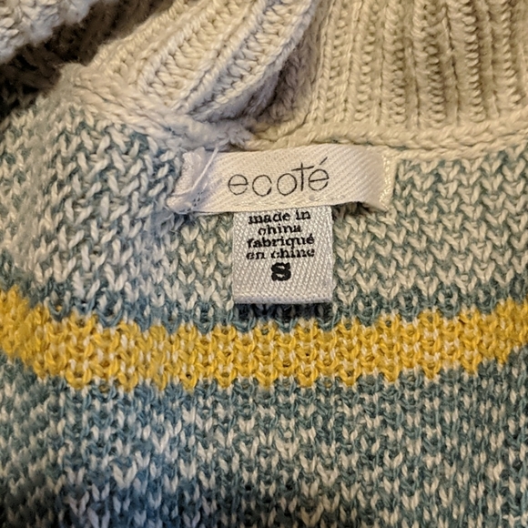 Ecoté cardigan sweater - Picture 2 of 3